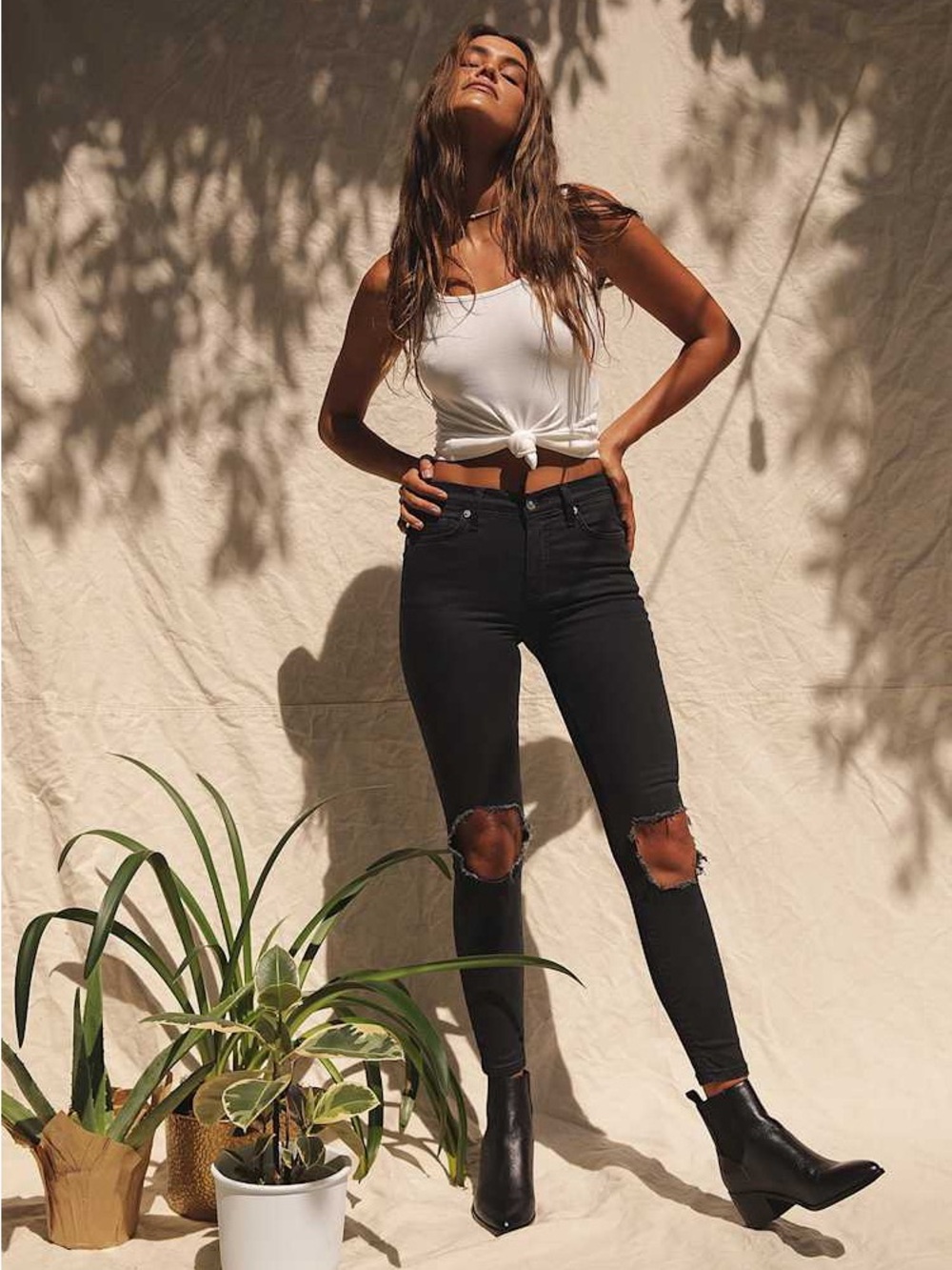 Free People High Rise Busted Black Distressed Skinny Jeans - Women’s Size 28